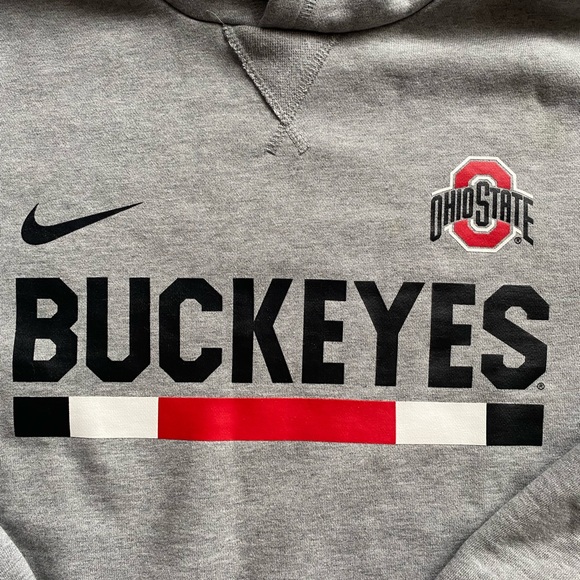 Nike Ohio State University Buckeyes Hoodie - Picture 4 of 9